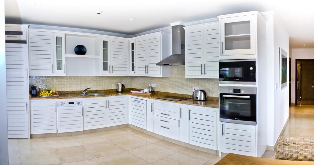 The Quadrant Luxury Apartments Вікторія Екстер'єр фото