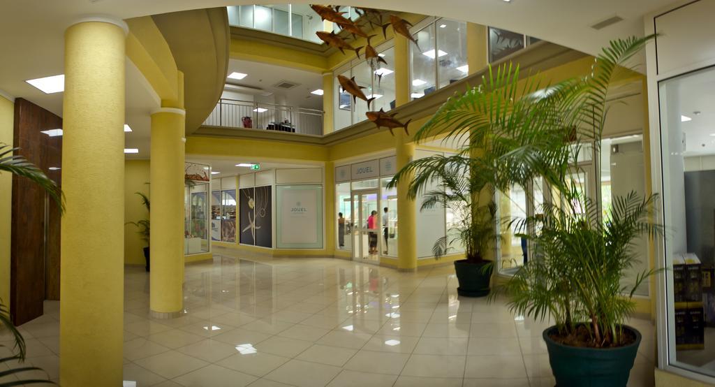 The Quadrant Luxury Apartments Вікторія Екстер'єр фото