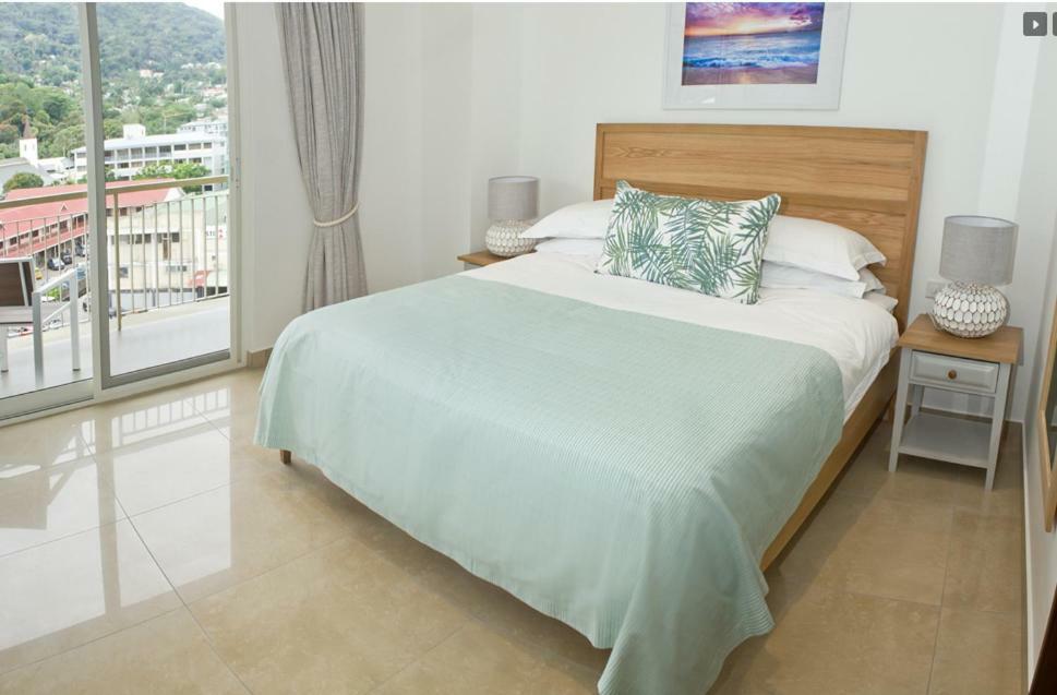 The Quadrant Luxury Apartments Вікторія Екстер'єр фото